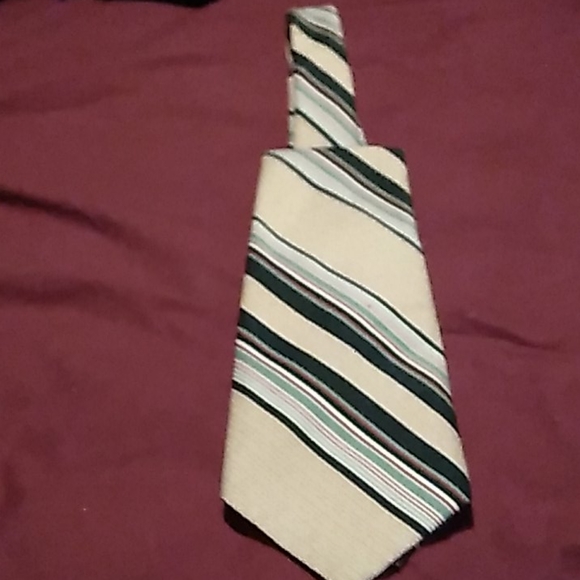 Necktie - Picture 2 of 4